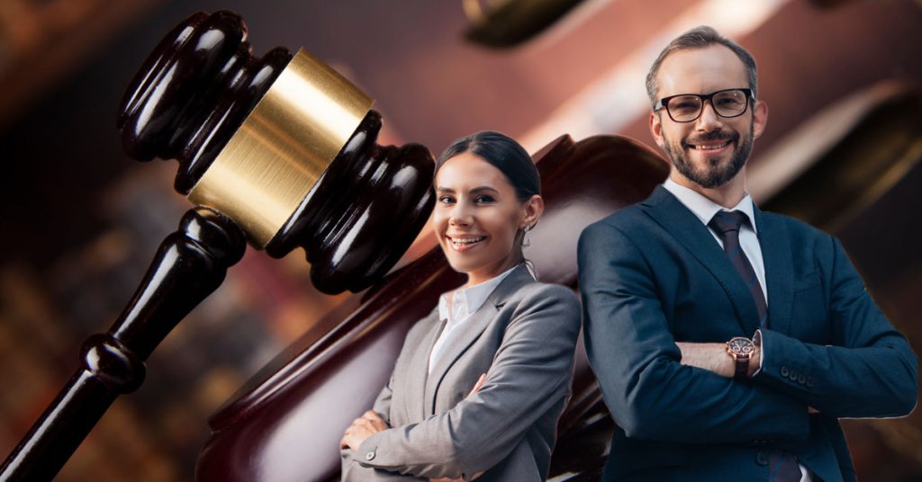 El número de abogados inscritos en Colombia aumentó 472%