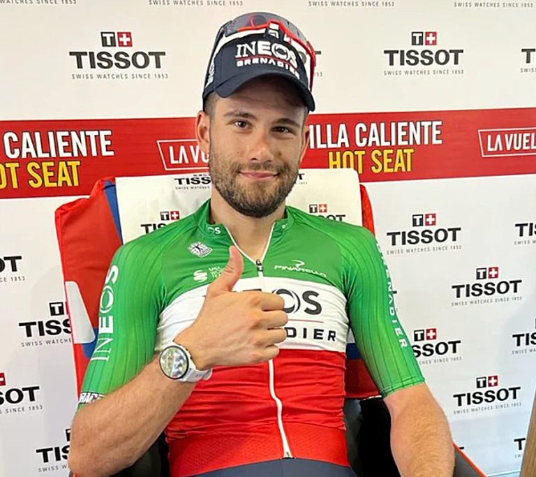 Filippo GANÓ la contra reloj en la Vuelta a España