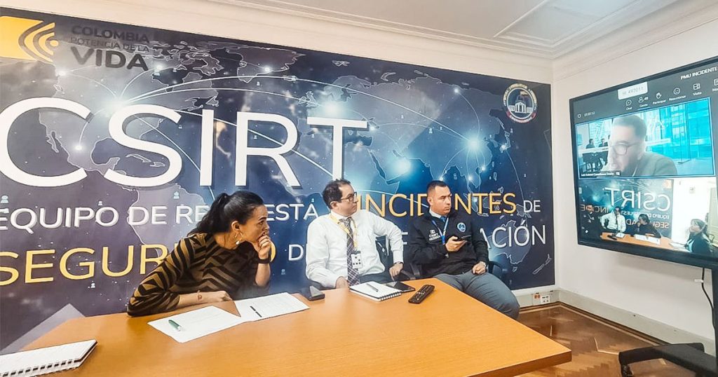 Colombia atiende ATAQUE cibernético que afecta a varias entidades