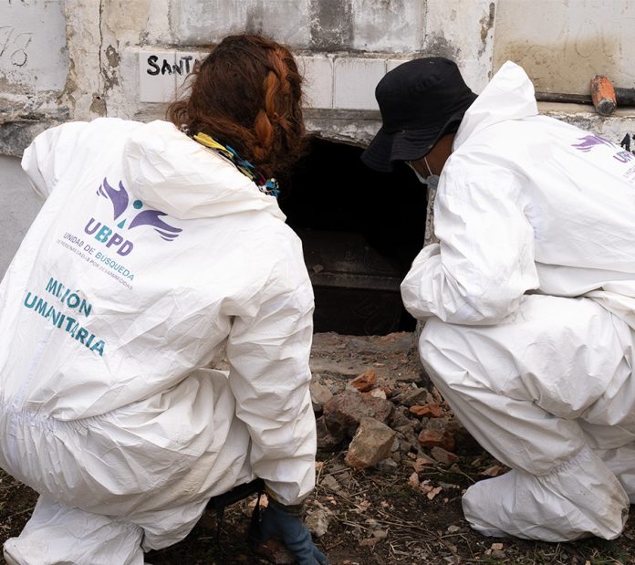 Recuperan seis cuerpos de personas no identificadas en cementerio de Cundinamarca