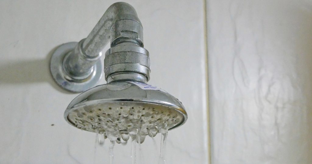 No paran reclamos en Zipaquirá por mal servicio de agua