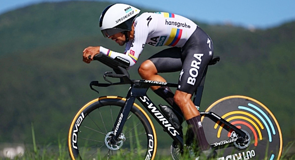 Dani Martínez hizo una fantástica crono en el Giro