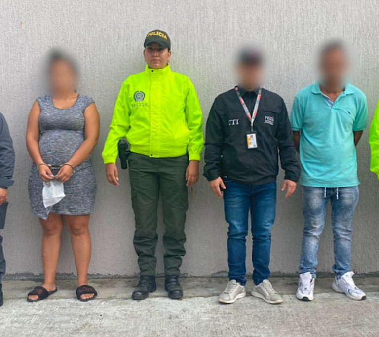 Cárcel para mamá y padrastro por crimen de bebé de dos años