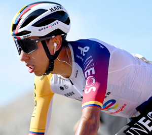 Egan cayó al puesto 18 en La Vuelta
