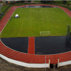 Nueva pista de atletismo de Sopó ya está en servicio