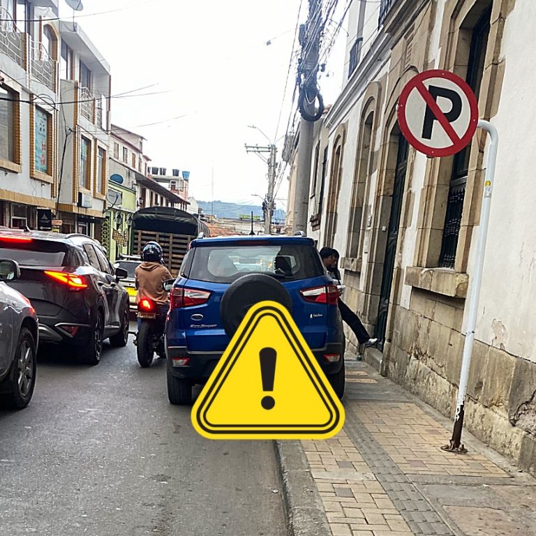 Malparqueados convierten a Zipaquirá en una ciudad caótica