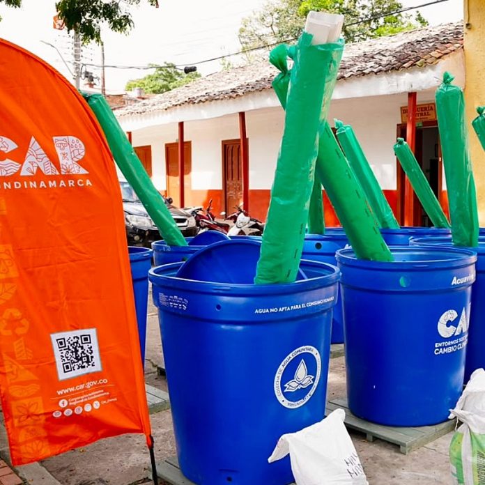 CAR propone estrategia para reducir consumo de agua en Cundinamarca